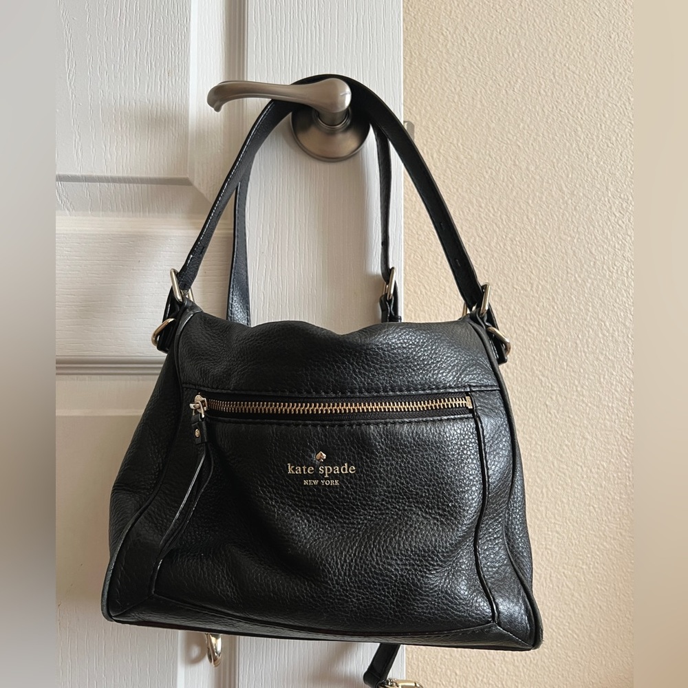Kate spade crossbody/shoulder bag , preloved. 💯 authentic